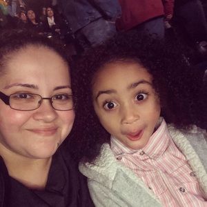 Meet your Posher, Isabel